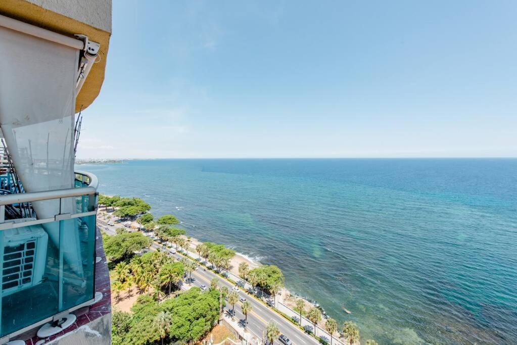 Habitacion Privada Con Vista Al Mar Ambar, Malecon Santo Domingo Exterior photo